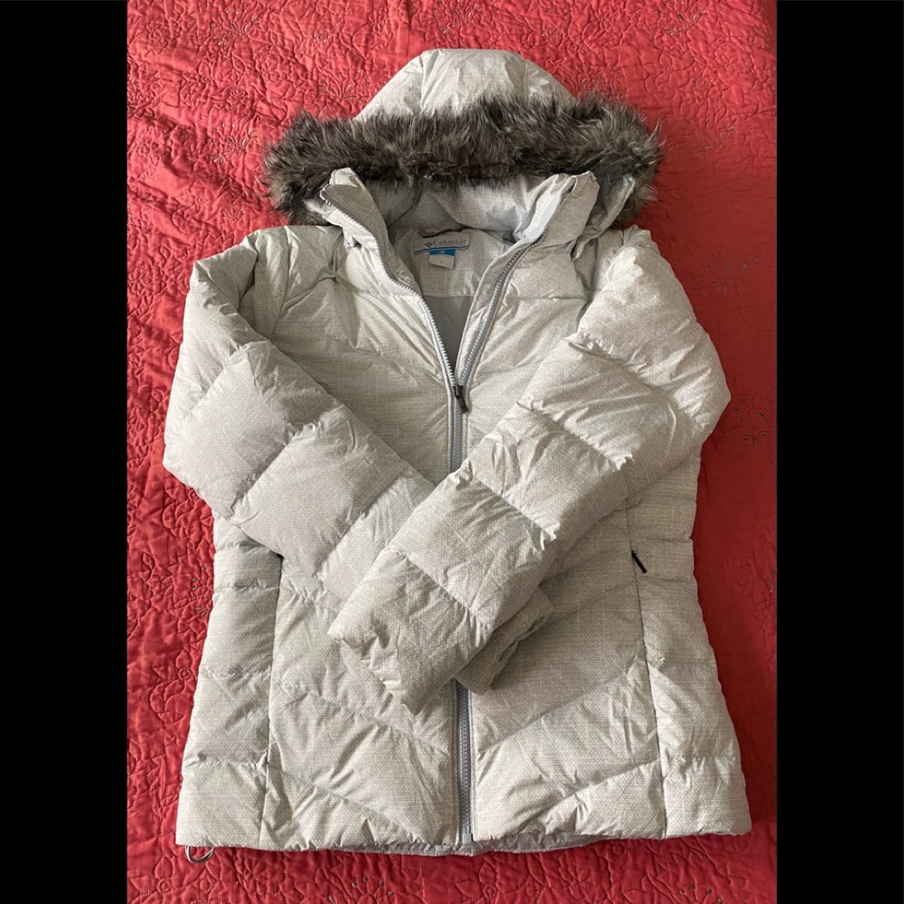 Columbia down jacket with hood.